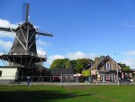 Tweedehands winkel De Olde Bakkerije in Klarenbeek Een winkel bomvol spullen uit inboedels.